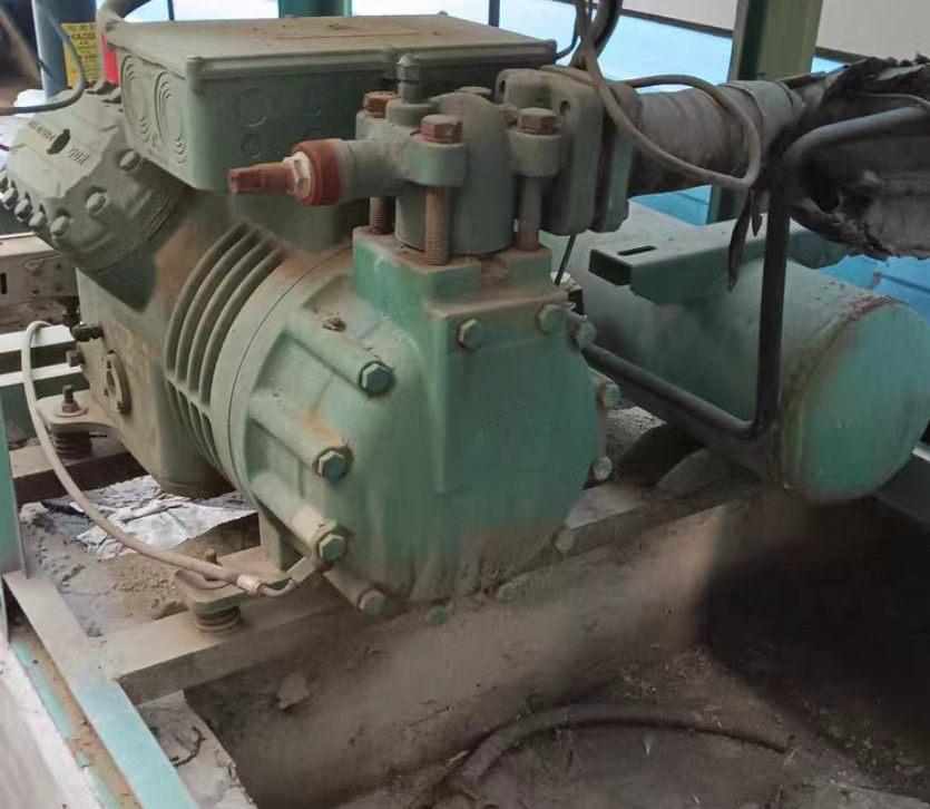 德州市地区食品厂处理3.5方杀菌锅、冷库、不锈钢清洗池、水处理设备、全自动翻盖抽空机等