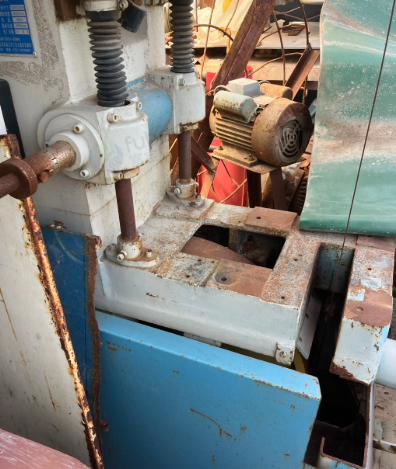 连云港市地区工厂处理造纸设备一批