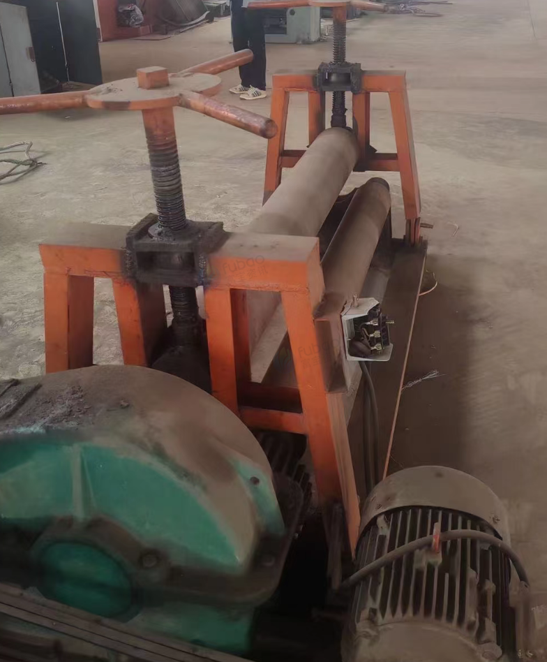 葫芦岛市地区处理H型钢组立机、卷板机、焊机、矫正机