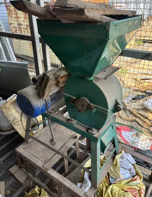 宿迁市地区处理粉碎机2台、烤箱1台