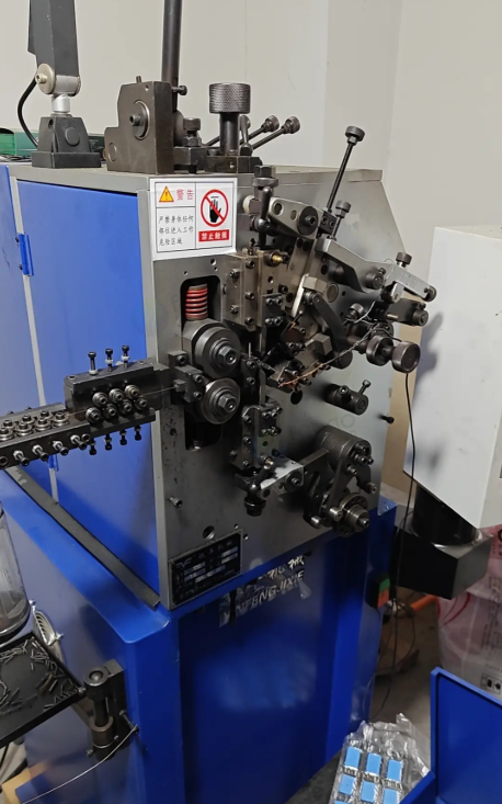 温州市地区工厂处理压簧机