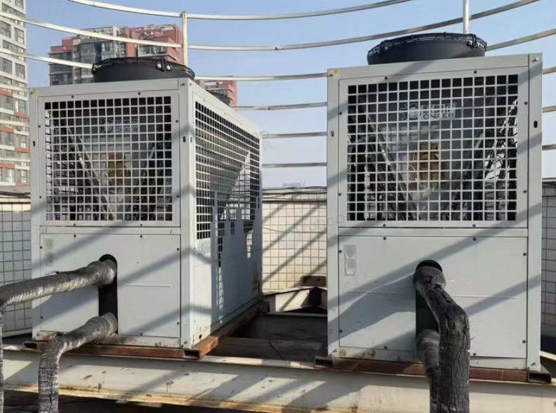 新乡市地区处理一批中央空调外机