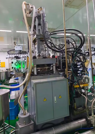 天津市地区处理90T爱科AT900立式油压注塑机