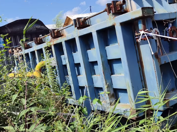 哈尔滨地区处理聚苯板成套设备、发泡反应釜一台、一吨颗粒锅炉一套、裁板机一套