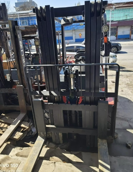 泰安市地区处理3.5吨中力EP叉车