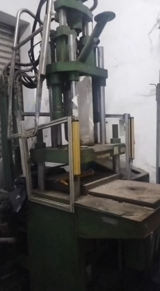 东莞市地区处理4台卧式机、8台立式机