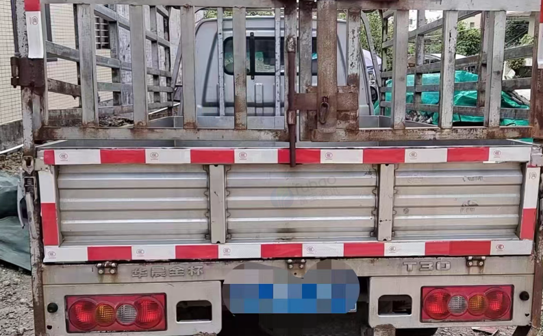 茂名市地区处理华晨金杯T30小货车