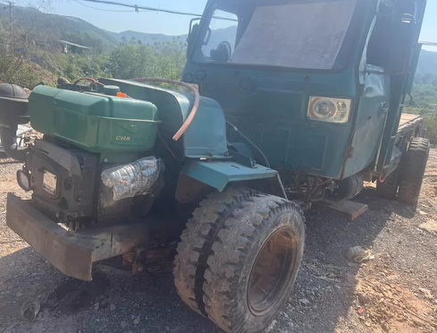 防城港市地区处理四驱拖拉机武托