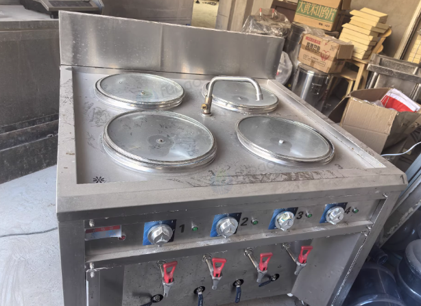 东营市地区处理饭店设备一批