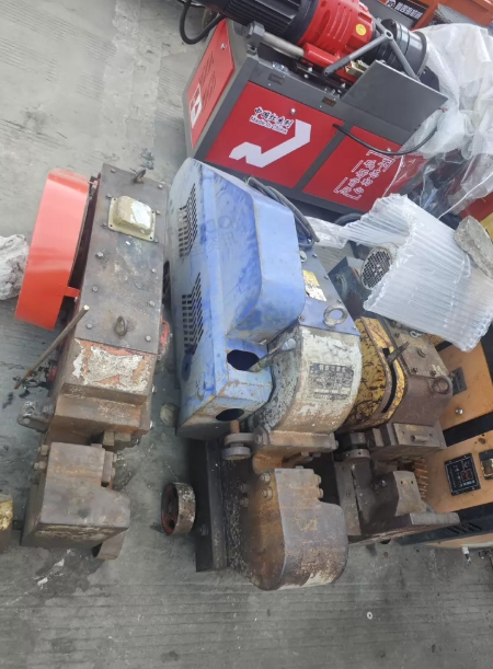 贵阳市地区个人处理钢筋加工设备，切断机、弯曲机、弯箍机、调直机等