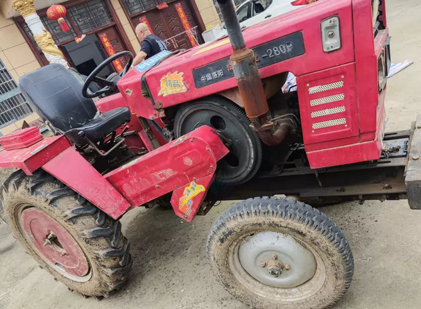 阜阳市地区处理拖拉机、拖车