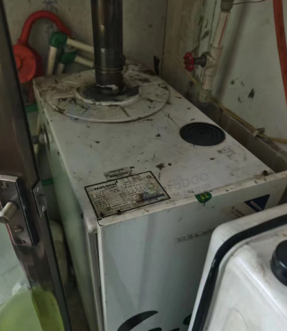 重庆地区店铺处理婴儿游泳馆设备