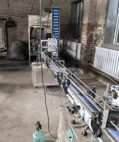 塔城地区处理液体灌装流水线