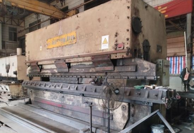 东莞市地区处理南通中海液压板料折弯压力机