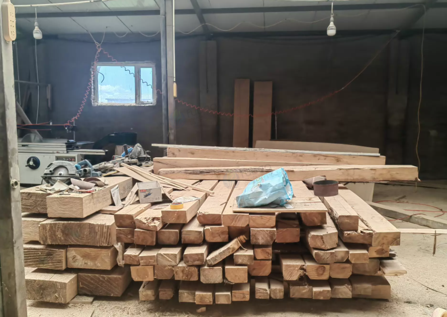 张家口市地区工厂处理合缝锯（精密锯）、松木柏木一批