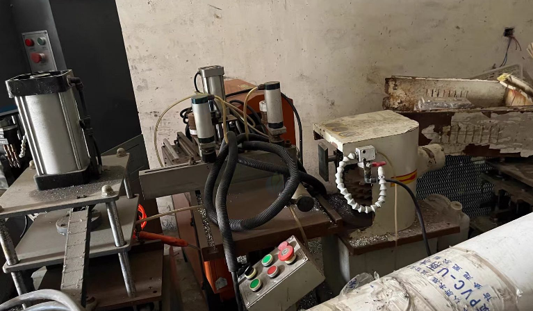 青岛市地区处理门窗生产设备