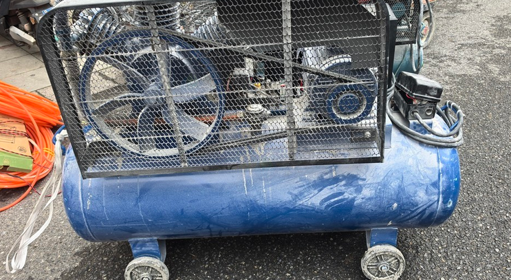 镇江市地区处理空压机数个