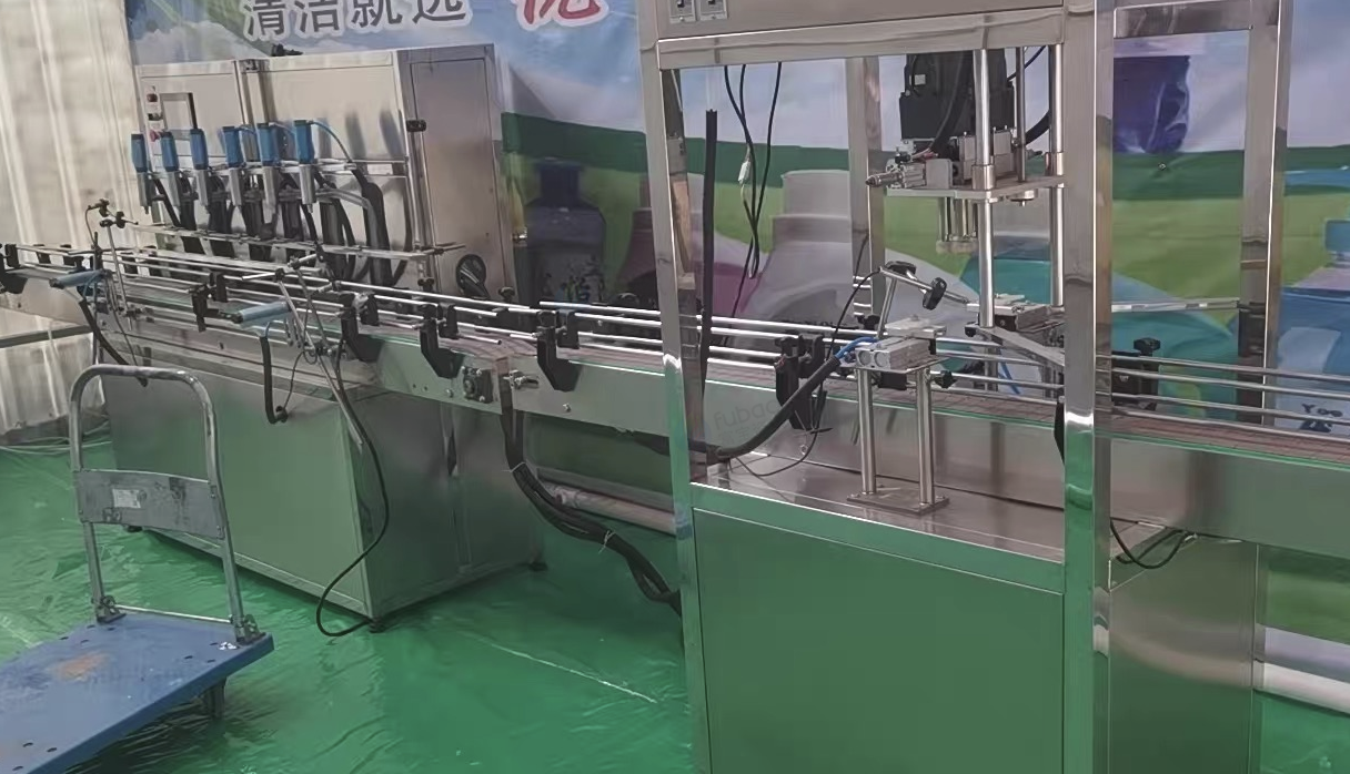 聊城市地区处理6头灌装机、自动拧盖机