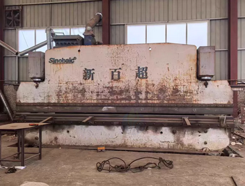 保定市地区处理等离子切割机、火焰切割机、卷板机