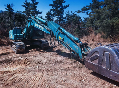 威海市地区处理山河智能SWE200E挖掘机