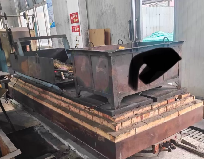 苏州市地区工厂处理180KW台车式电阻炉