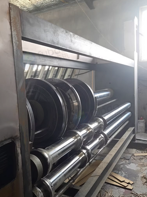 威海市地区处理2017年门幅3300*700单色印刷开槽机