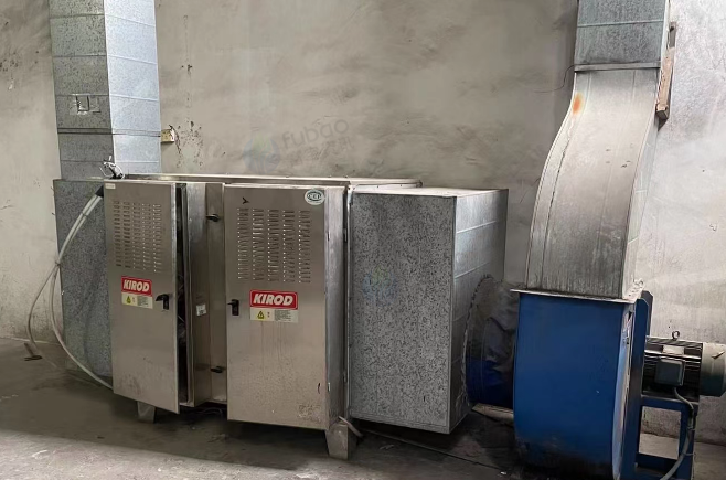 揭阳市地区处理防保设备、控制柜、多翼式离心风机