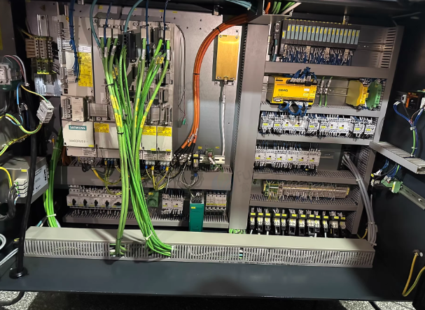 常州市地区工厂处理DMU50eco机床1台、罗德斯RP800机床1台