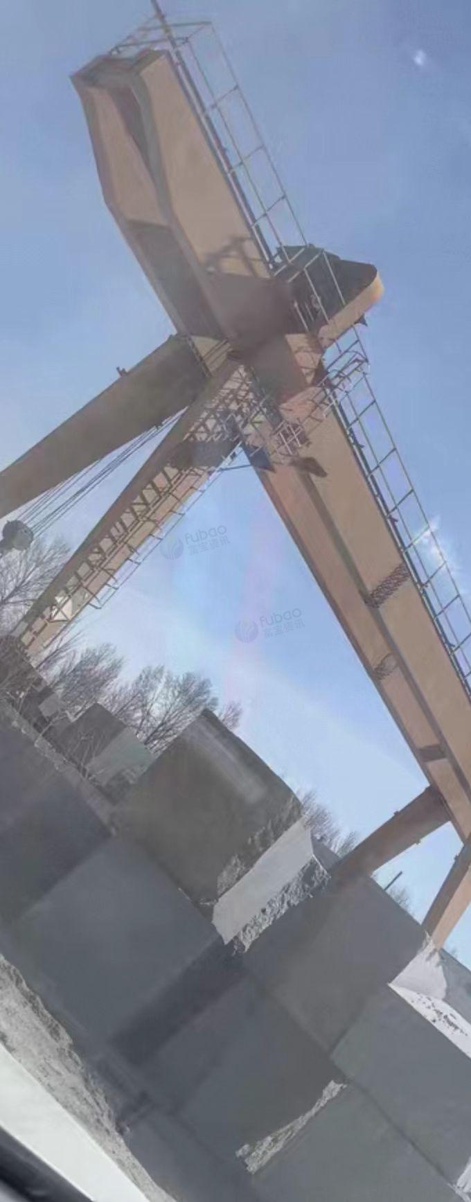 呼和浩特市地区工地处理两台MG32吨龙门吊车