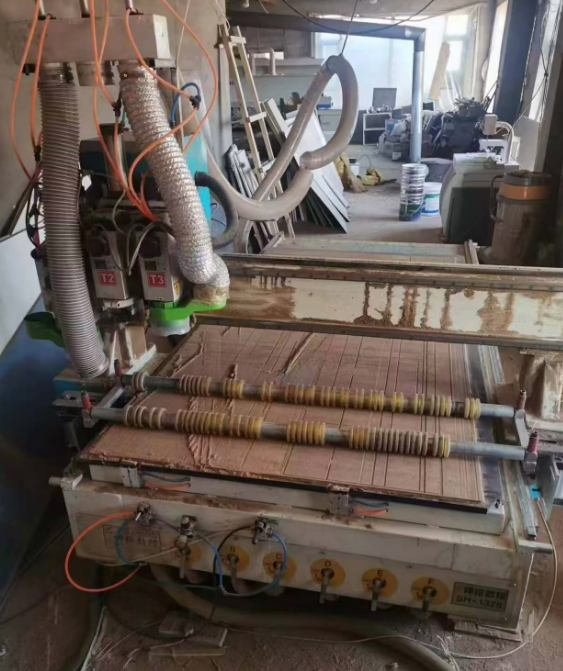 白城市地区工厂处理木工雕刻机、开料机、异形板刨机