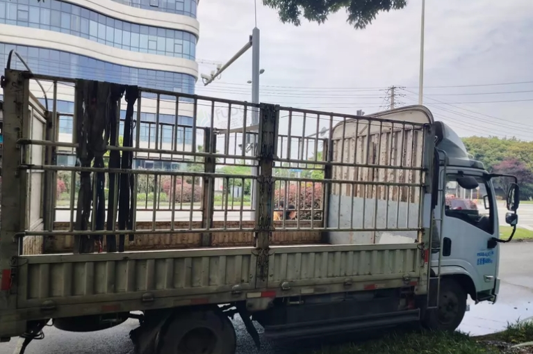 成都市地区个人处理陕汽德兰货车