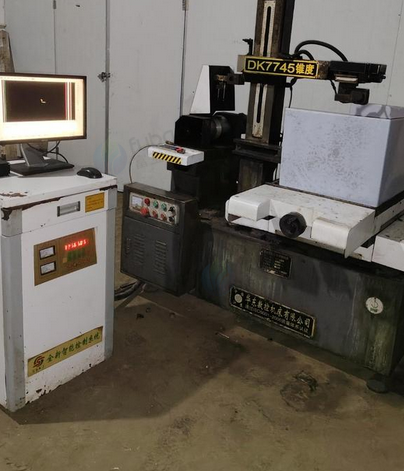 苏州市地区工厂处理快走丝线切割机床数台