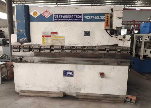 南宁市地区处理1批液压折弯机、剪板机、数控折弯机等钣金设备