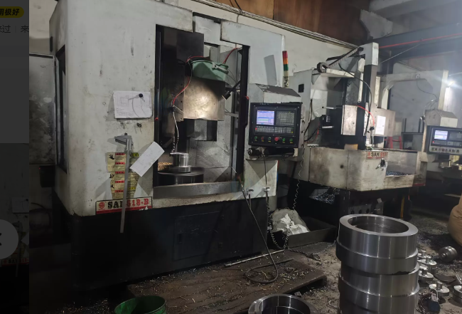 无锡市地区工厂处理518数控立车1台、沈阳vtc6070数控立车1台