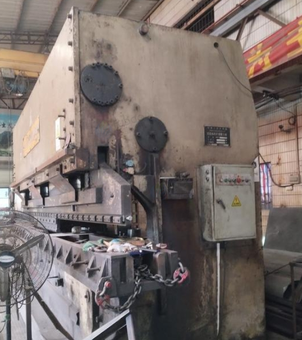 东莞市地区处理南通中海液压板料折弯压力机