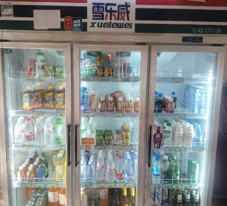 茂名市地区店铺处理冰柜、货架等