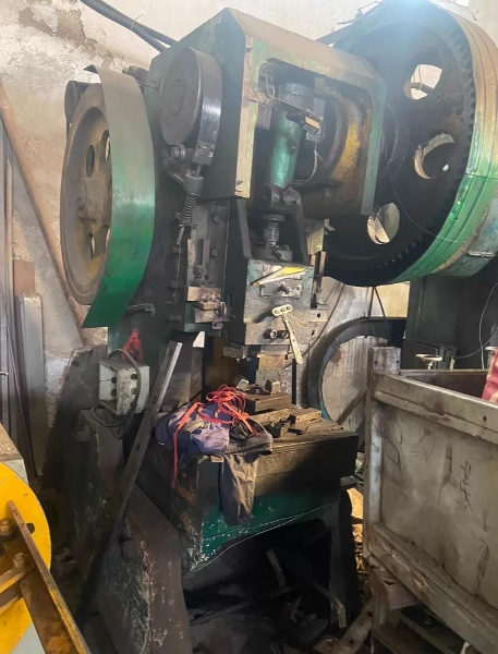 青岛市地区个人处理重型冲床