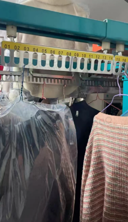 重庆地区干洗店处理运输线308个挂架