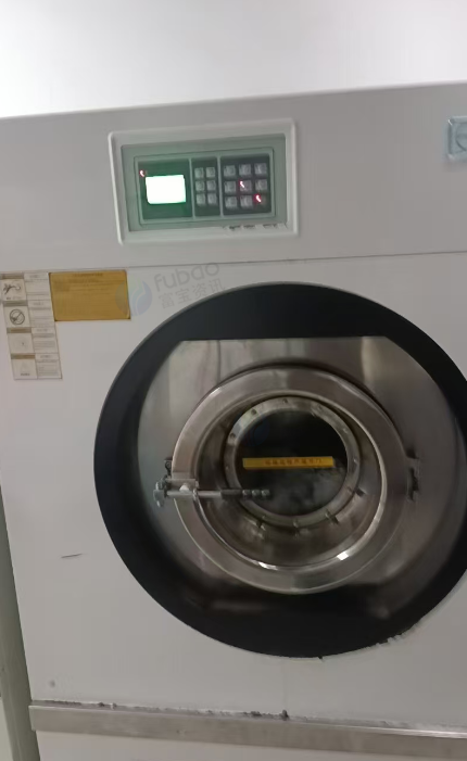 长沙市地区店铺处理水洗机、干洗机、烘干机、电脑、输送线一套