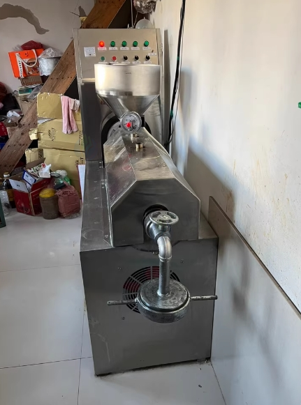 贵阳市地区处理多功能打粉机面食机和九成新磨浆机