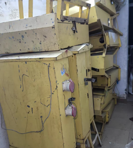 深圳市地区工地用处理11个配电箱