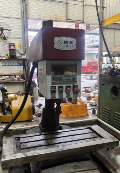 南通市地区工厂处理浙江仙湖三轴数控4720钻床