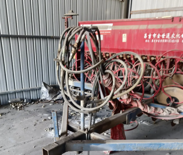 石河子市地区处理3.6米小麦播种机