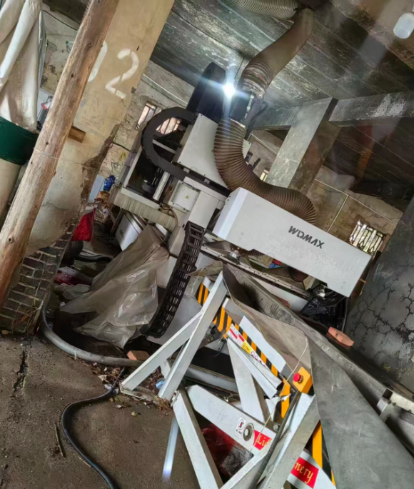 长沙市地区工厂处理迪马DN-2409B加工中心