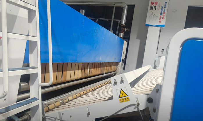 上海地区处理800带双面抹平西耳门高速烫平机