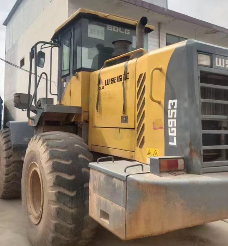 兰州市地区处理临工953装载机