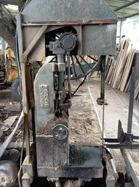 黔南地区处理大型木工锯带电机