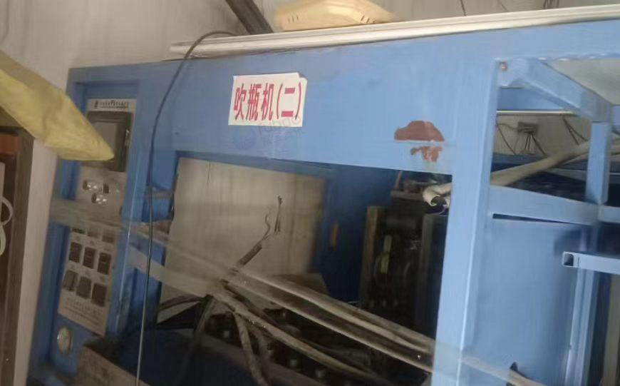 新乡市地区闲置处理冲灌封三合一体机、吹瓶机