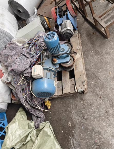 黔西南地区个人处理龙门吊二吨可升降