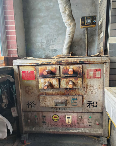 济南市地区处理火烧炉、六开门冰箱、蒸汽豆浆炉、油炸炉等